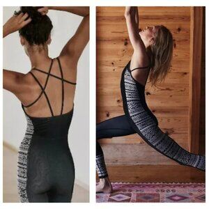 NWT $98 FP Movement Snowfall Snowflake Nordic Active Stretch Jumpsuit Yoga M/L